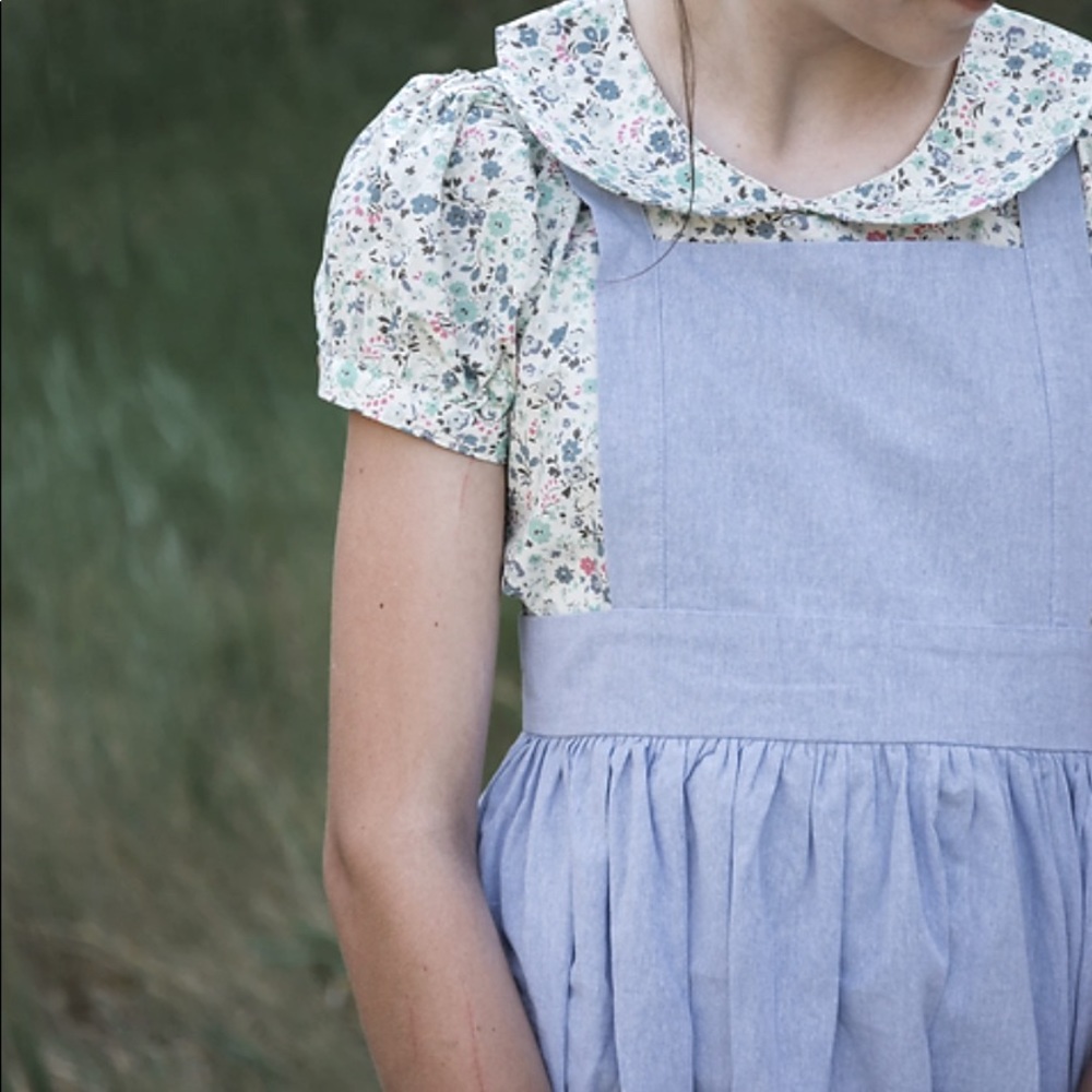 Peter Pan Collar Top in Aqua Garden